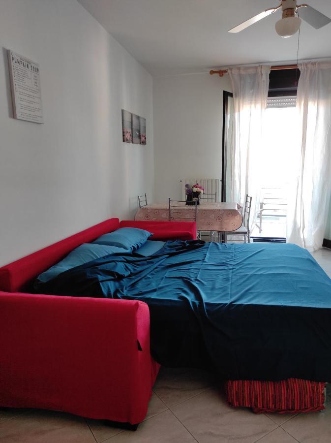 A Casa Di Nonno Pino Apartment Bari Exterior photo